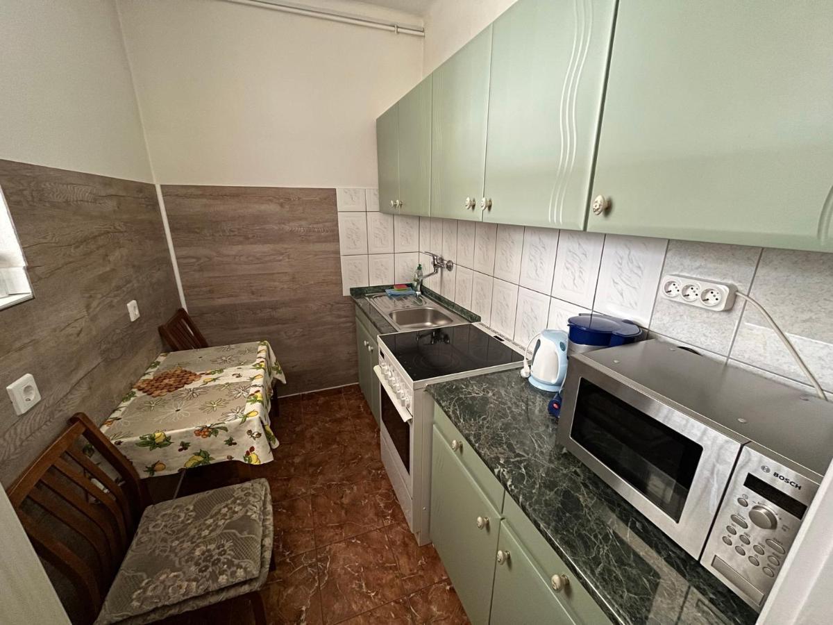 Karolin Apartman Bük Exterior foto